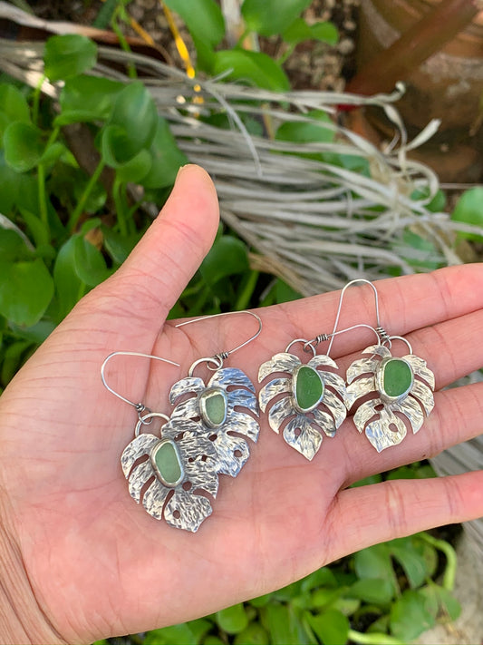 Making Monstera Leaf Earrings