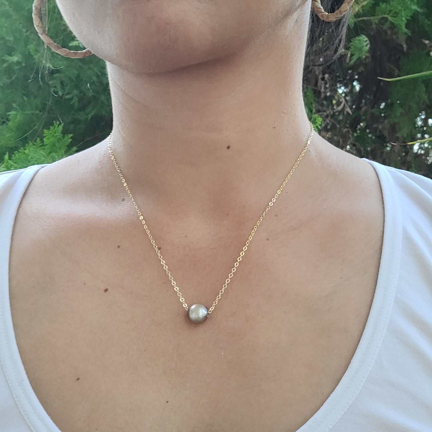 Floating Pearl Necklace