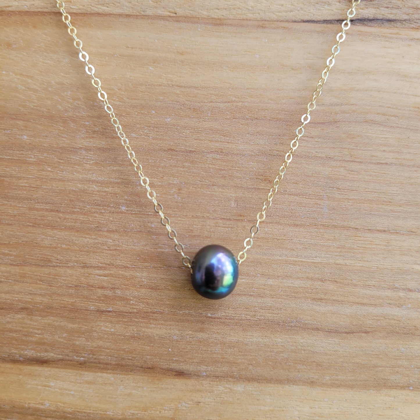 Floating Pearl Necklace