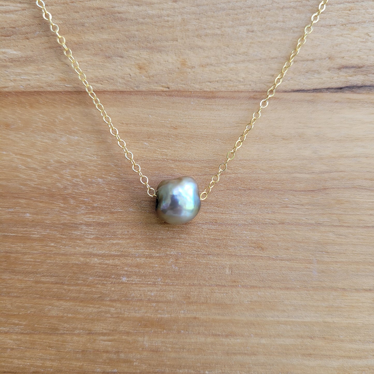 Floating Pearl Necklace